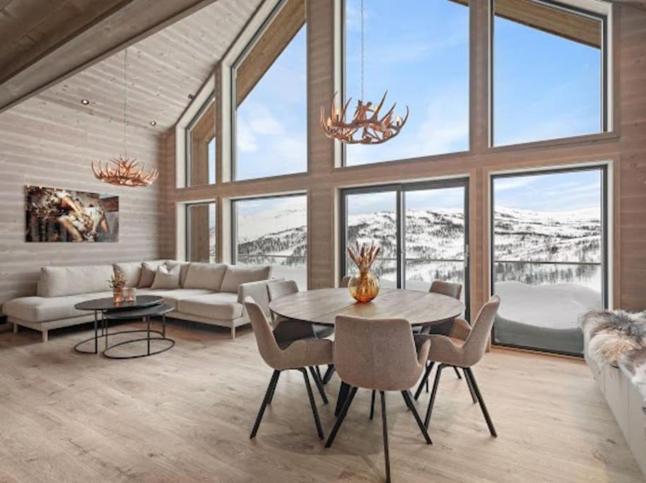 Flygende Utsiktshytte Med Magisk Utsikt Sogndal Exterior foto